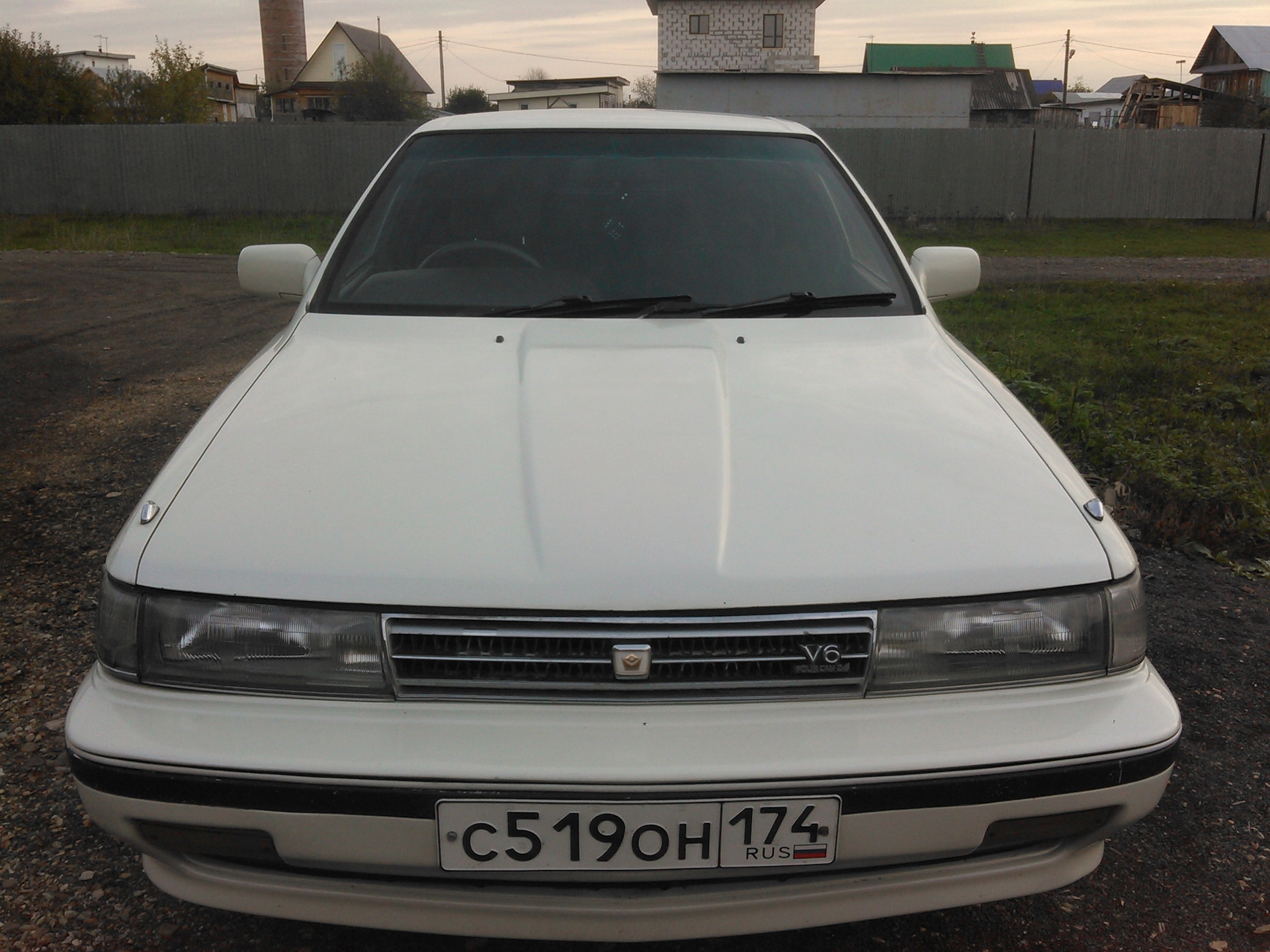 Toyota Camry prominent 1987