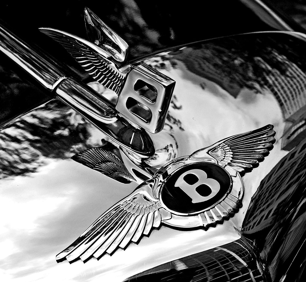 Bentley значок