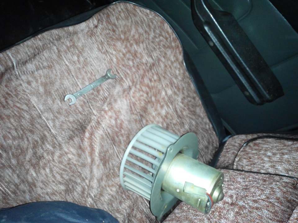 В поисках тепла. Часть 3. Моторчик печки от ГАЗ-31105. — ГАЗ 31029, 2,4 ...