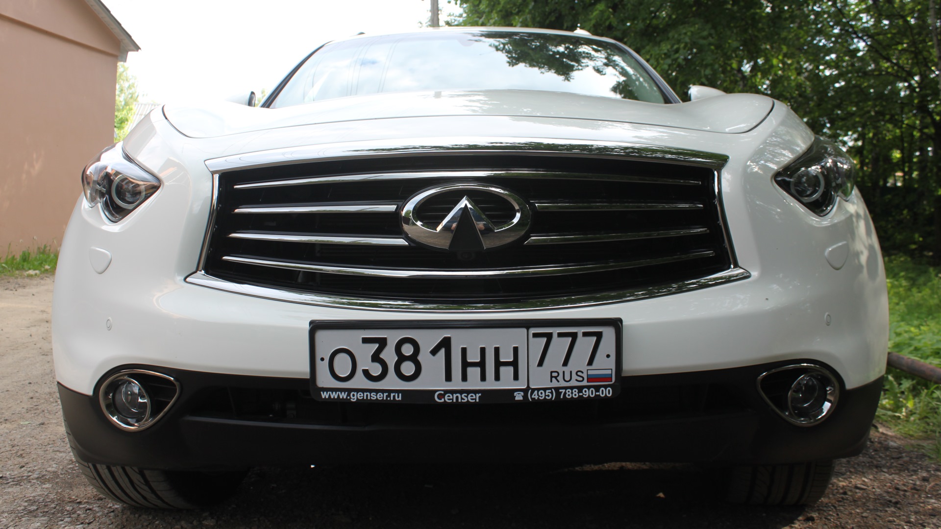 Infiniti QX70 3.7 бензиновый 2014 | Белый Финик на DRIVE2