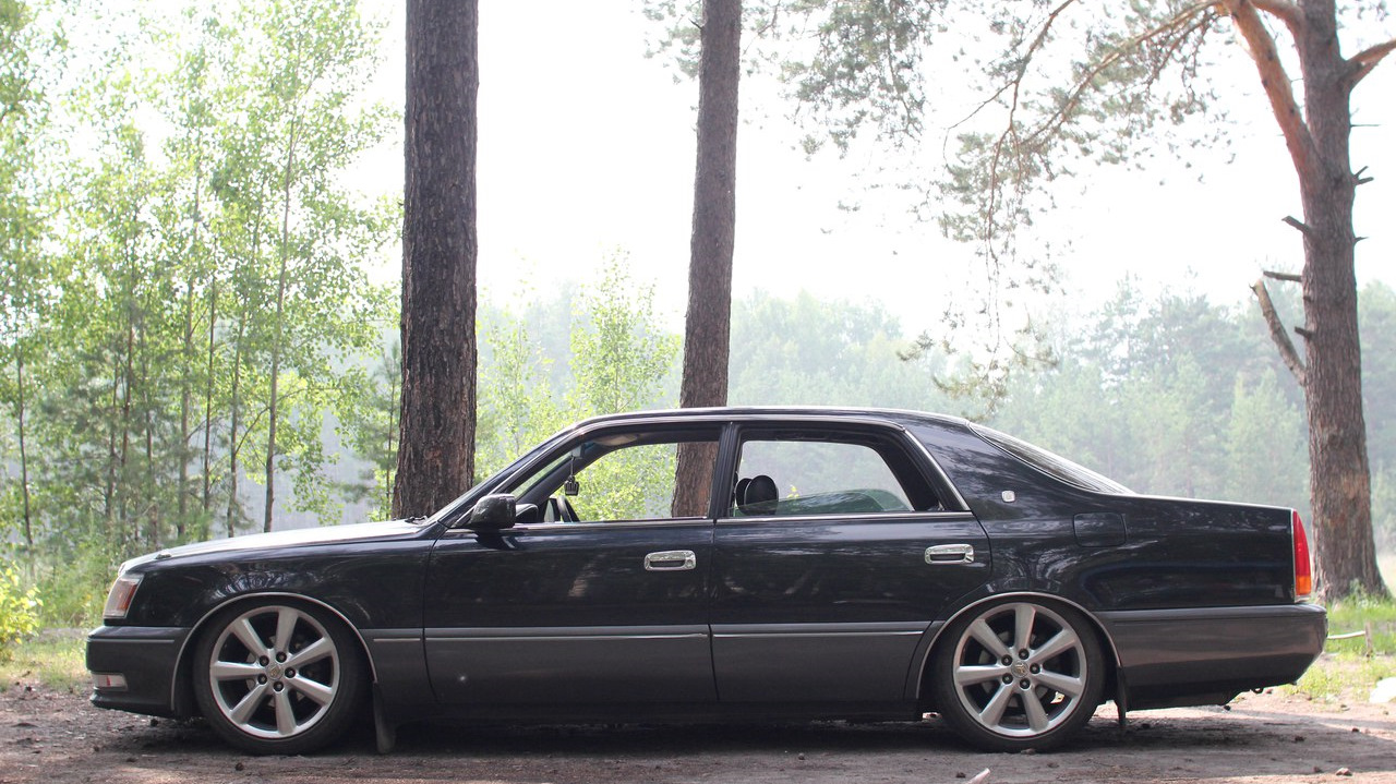 Toyota Crown Majesta s150 1997