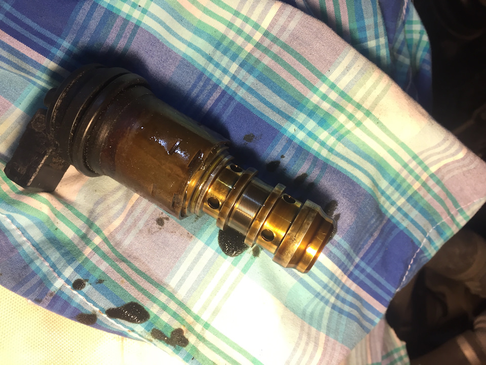 Замена колец на клапанах Vanos/чистка клапанов. — BMW 3 series (E90), 2 ...