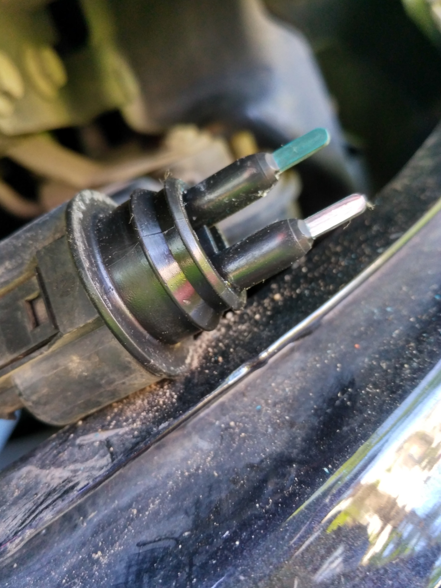 Удаление ошибки датчика уровня омывающей жидкости - Skoda Octavia A5 Mk2, 1,8 л,