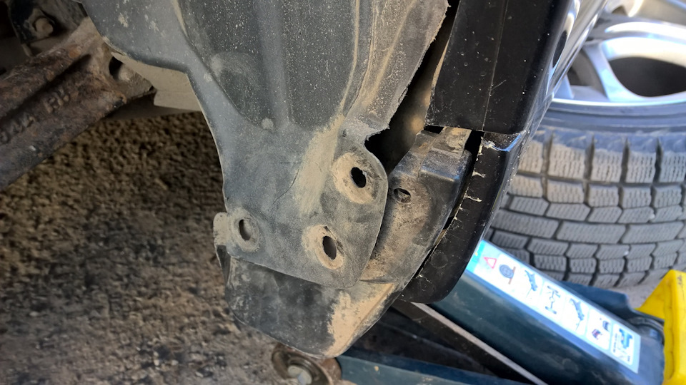 Фото в бортжурнале Subaru Legacy (BL/BP)