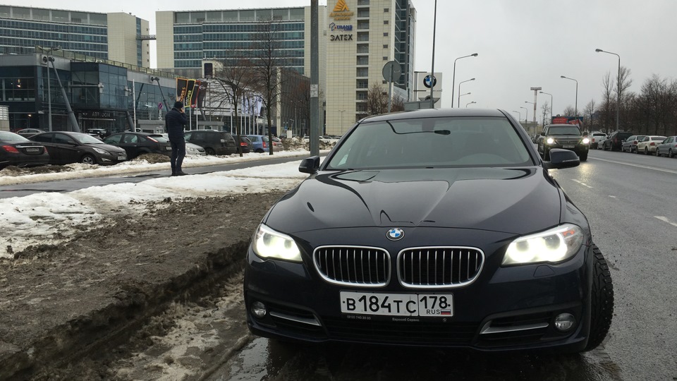 BMW 5 series Bmw f10 IMPERIAL BLUE