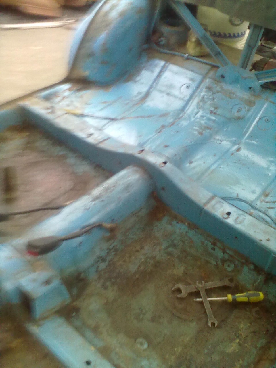 Разборка пола — Lada 21011, 1,3 л, 1975 года | своими руками | DRIVE2