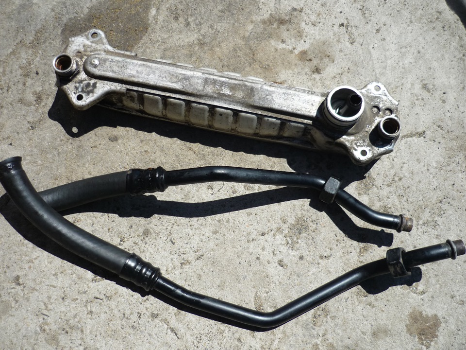 Немного отмыл бензином и растворителем. — BMW 5 series (E34)