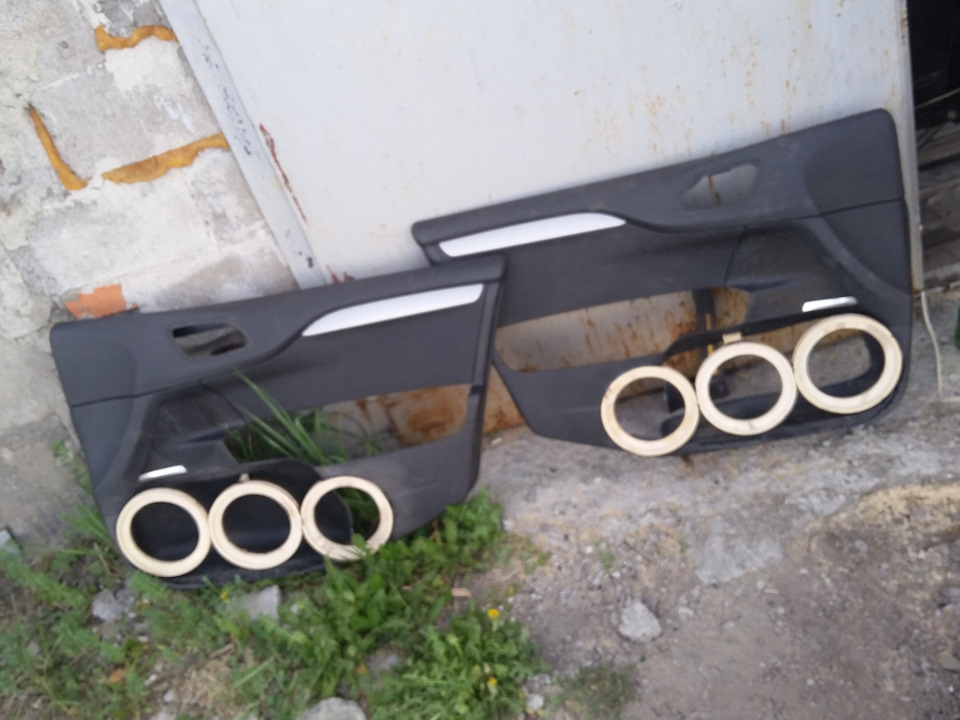 Продам за вашу цену обшивки под громкий фронт) — Citroen C4 (2G), 1,6 л ...