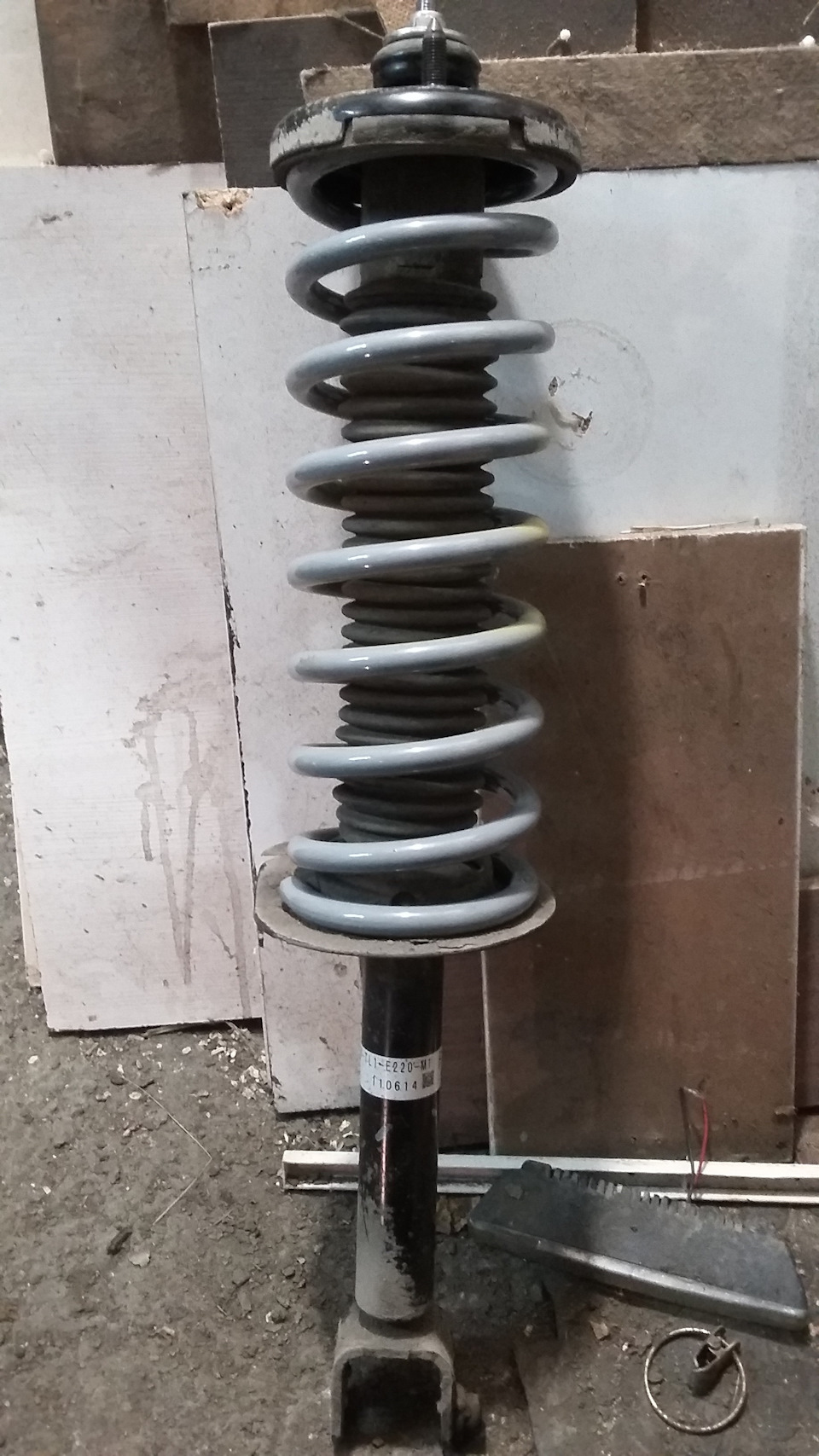 Пружина ВАЗ 2101 передняя. — Honda Accord (8G)