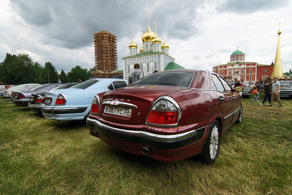 Автомобиль Волга ГАЗ 3111