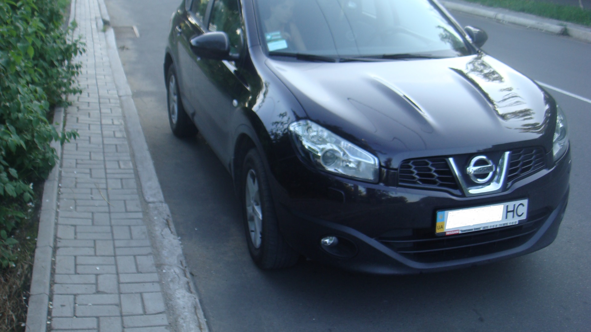 Nissan Qashqai 2011 баклажан