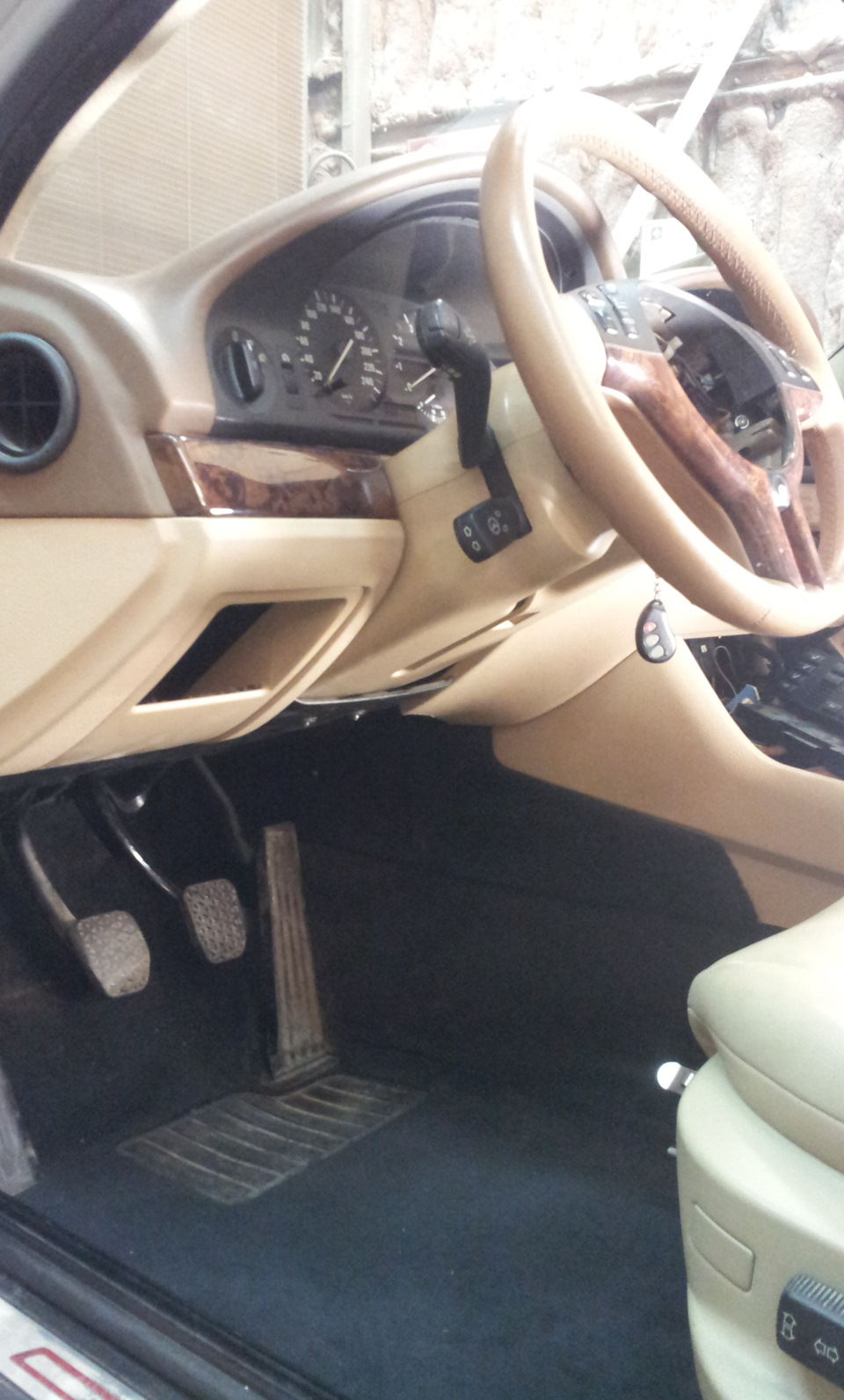 Фото в бортжурнале BMW 5 series (E39)