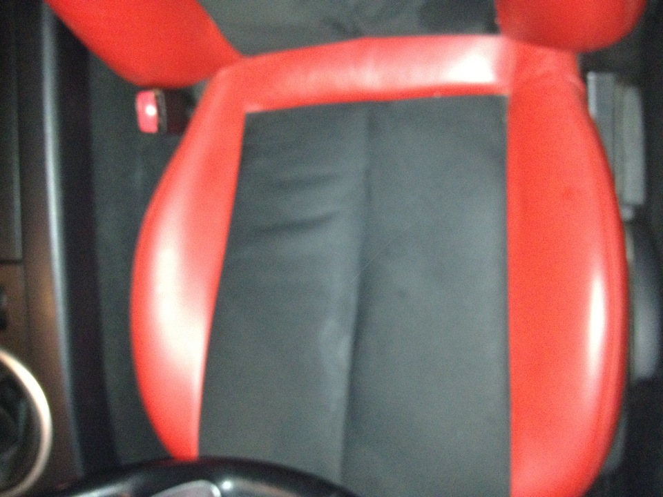ремонт кожи на сиденьях — Mazda MX-5/Miata (NC), 2 л, 2008 года | визит ...