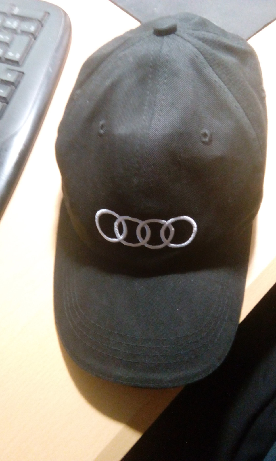 Приобрел кепку — Audi A6 Avant (C5), 2,5 л, 2002 года | аксессуары | DRIVE2