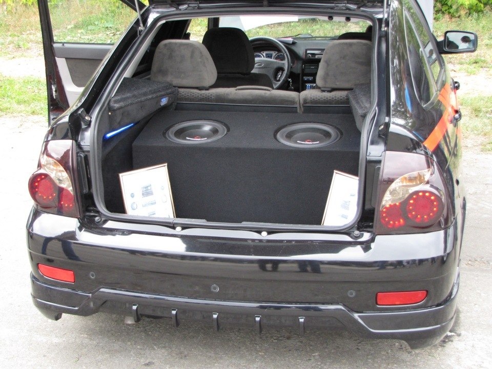 Екатеринбург. Финал АМТ 2012. — Lada Приора хэтчбек, 1,6 л, 2008 года ...