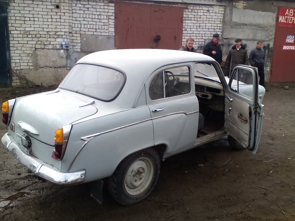 Авито москвич. Авито Москвич 2135. АЗЛК 403 1964г фото. Спрос на запчасти бу на авто м 403 на авито.