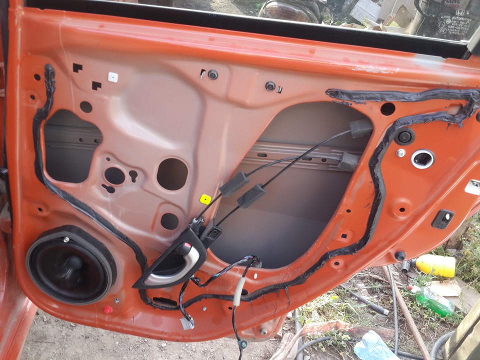 Установка головного устройства! Pioneer AVH2600BT — Honda Fit (2G), 1