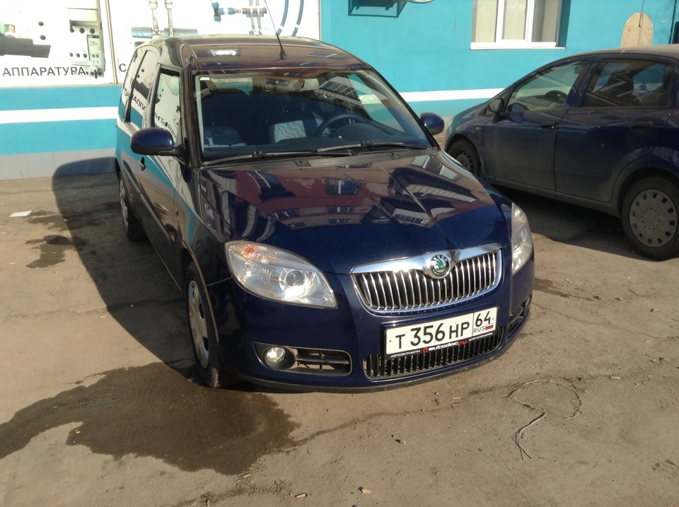 Решетку в хром — Skoda Roomster, 1,4 л, 2009 года | стайлинг | DRIVE2