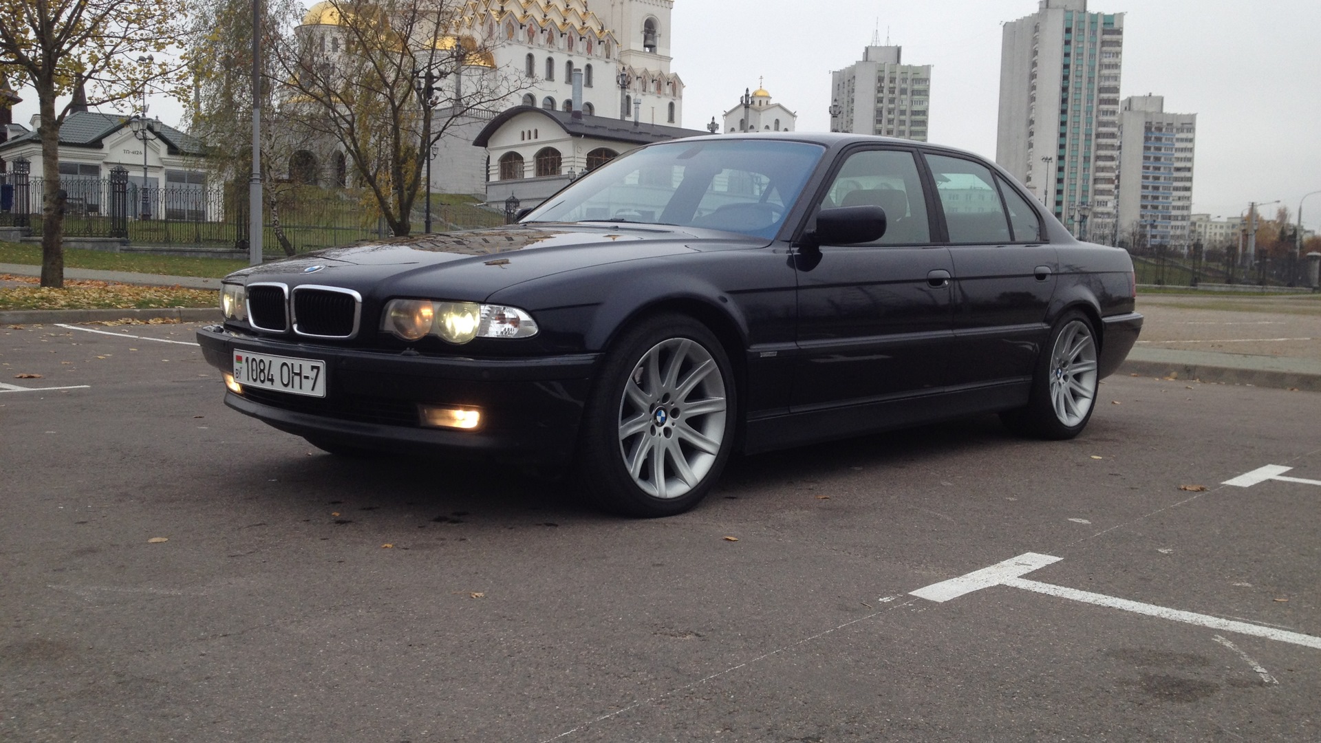 BMW 7 series (E38) 3.5 бензиновый 2000 | Летучий голландец на DRIVE2