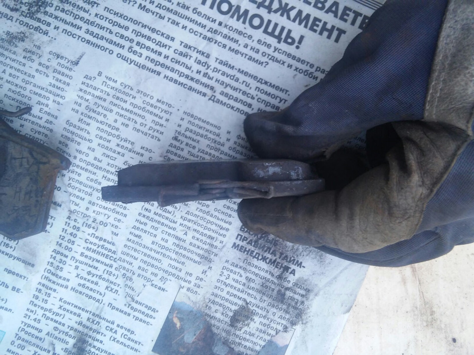 Чистка задних и передних тормозных механизмов — Citroen C4 (1G), 1,6 л ...