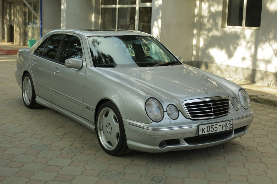 Сравнение с предыдущим поколением W124