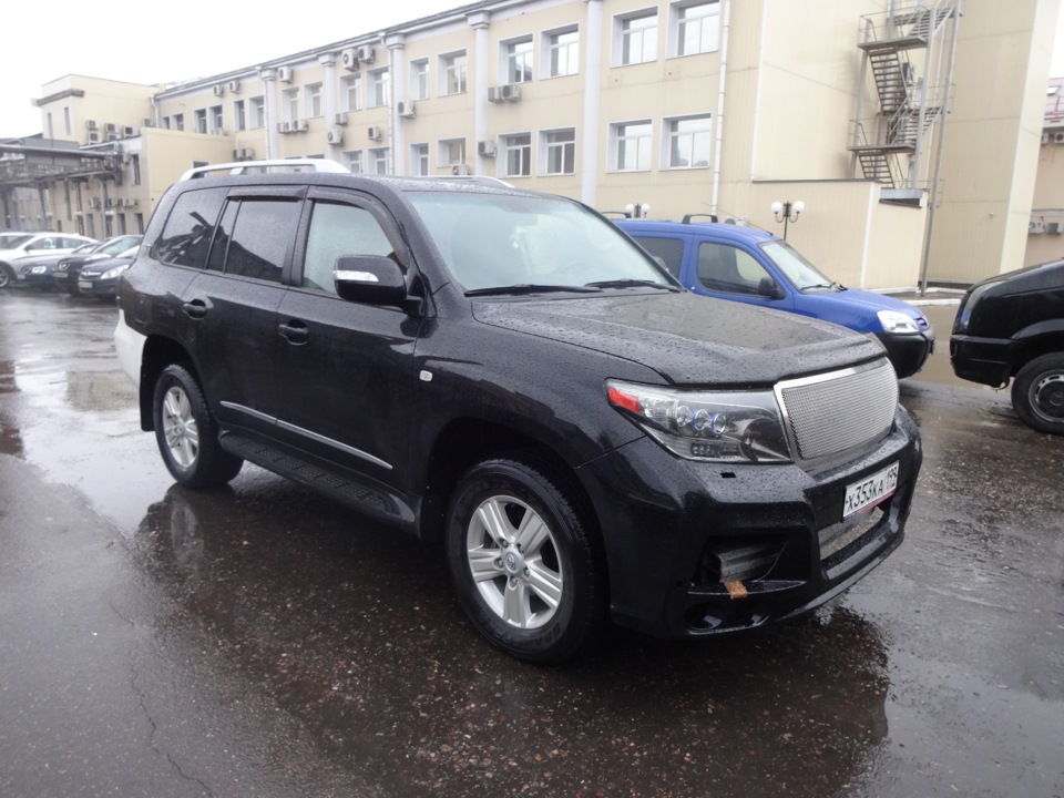 Фото в бортжурнале Toyota Land Cruiser 200