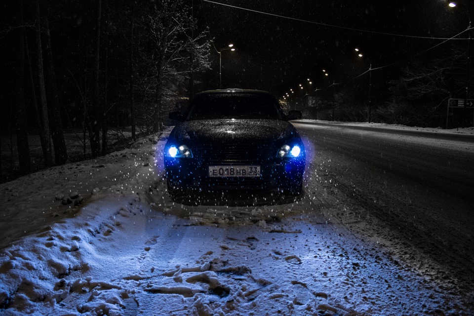 3 14 ночи. БМВ х5 зима ночь. Машина зимой. В машине ночью зимой. Машина ночь снег.