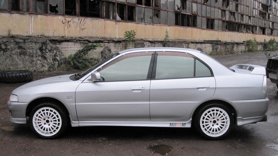 Mitsubishi Lancer GSR 2.5 (280) 4WD МТ