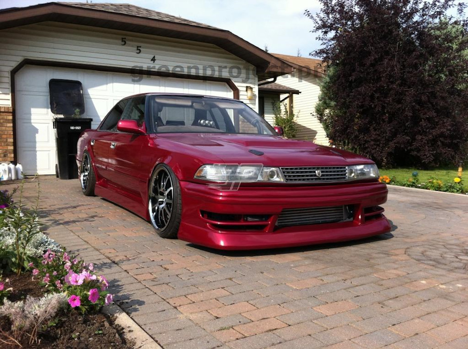 Toyota Mark 2 Toyota Chaser Red