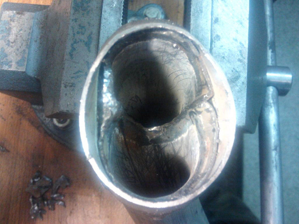 Зубило, молоток и почти час работы — теперь узел работоспособен. — Great Wall Safe