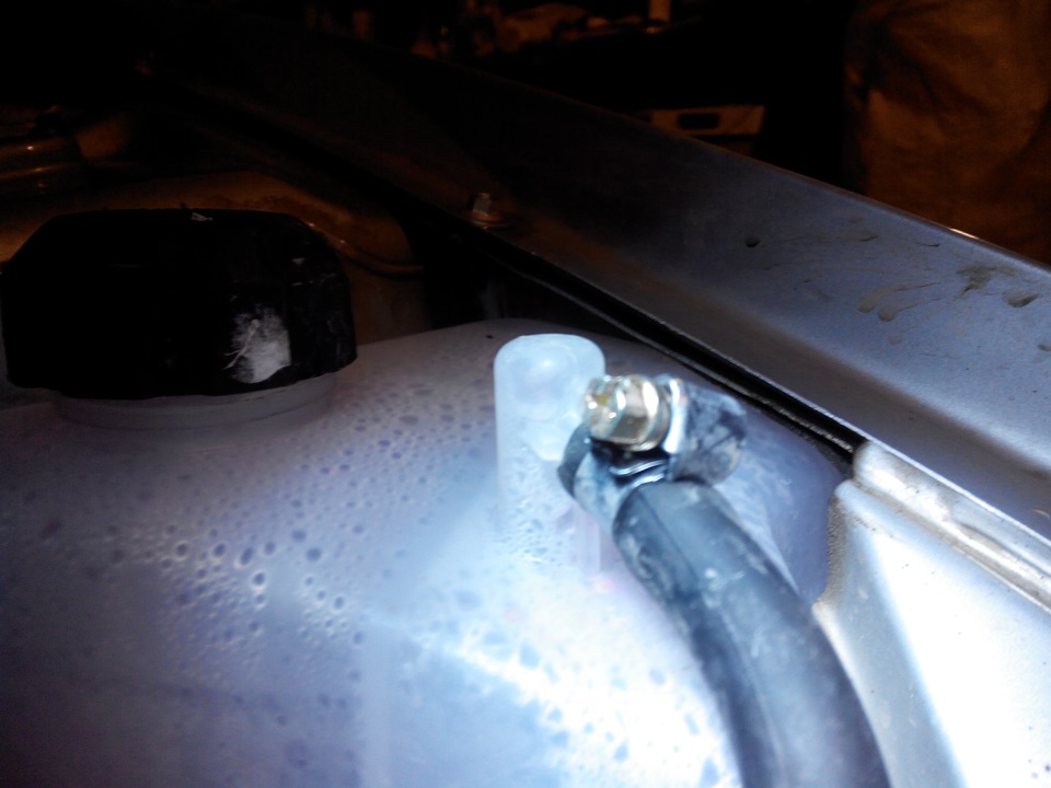 Сбежал антифриз — Lada Калина хэтчбек, 1,6 л, 2011 года | своими руками ...