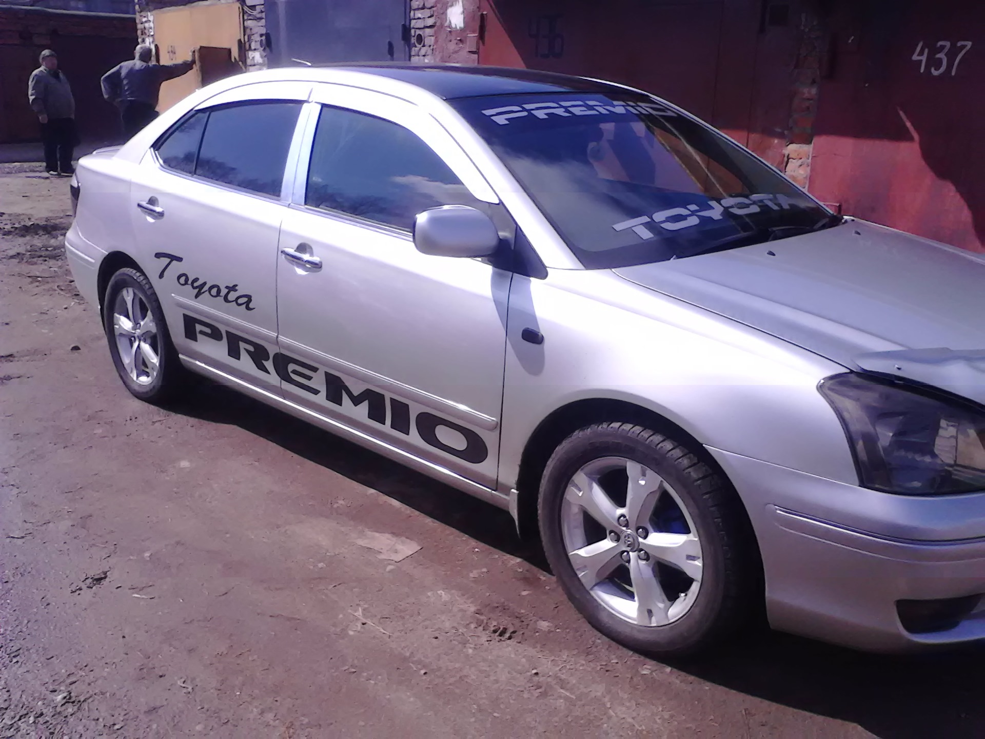 Toyota Premio 2003 r16