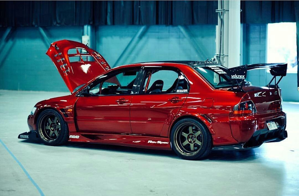 Отличия lancer evolution 9