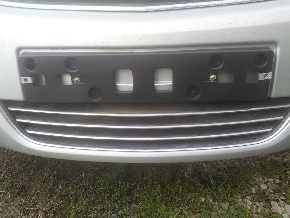 Площадка номерного знака — Opel Zafira B, 1,8 л, 2011 года | стайлинг ...
