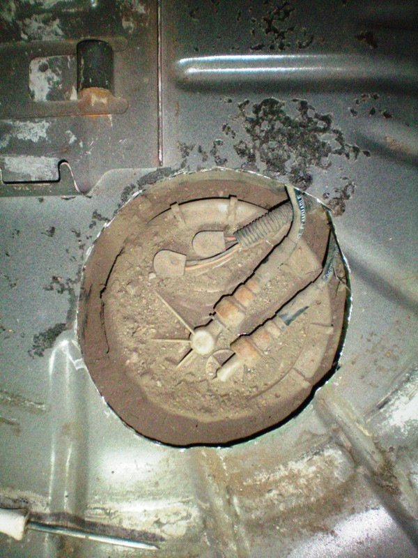 Отказал бензонасос — Jeep Grand Cherokee (WJ), 4,7 л, 1999 года ...