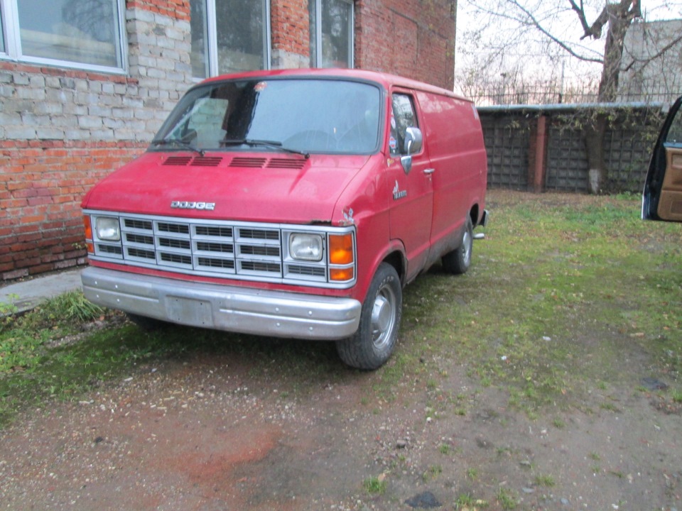 1971 Dodge Ram van