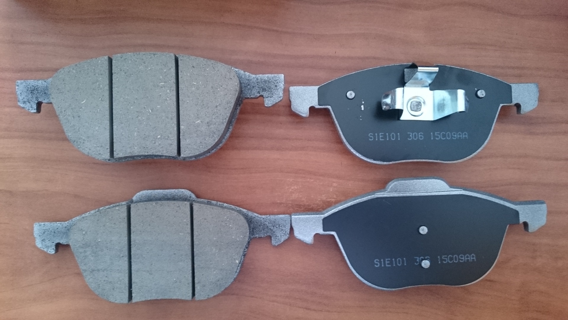 Hankook Frixa S1E101 vs Ate 13.0460-5714.2 — Honda Accord (7G), 2,4 л ...