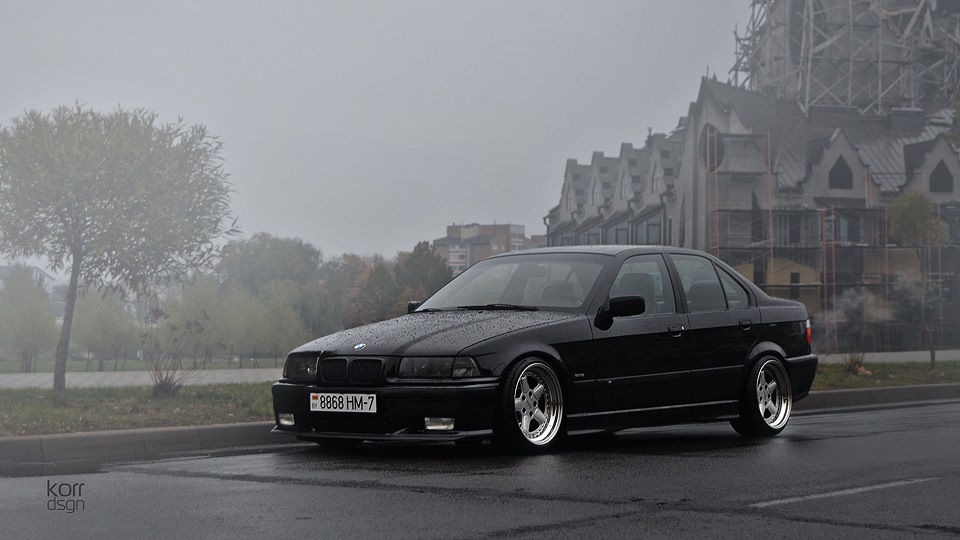 BMW e36 Black