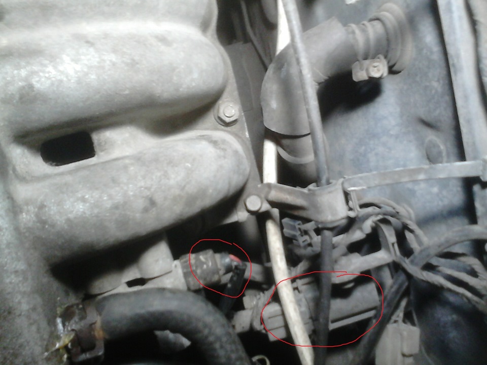 Датчики под капотом — Mazda 626 II (GC), 2 л, 1985 года | запчасти | DRIVE2