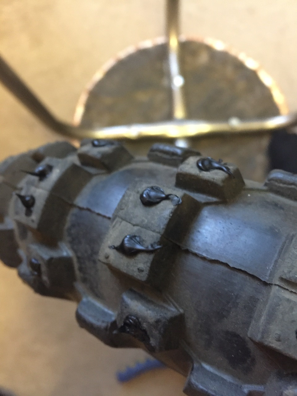 Импорта замещение! Бюджетное шипование мото шин. — DRIVE2