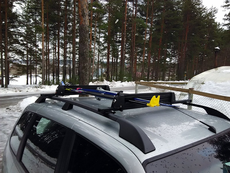 Amos Ski Lock 5 крепление для перевозки лыж. — Chevrolet Niva (1G), 1,7 ...