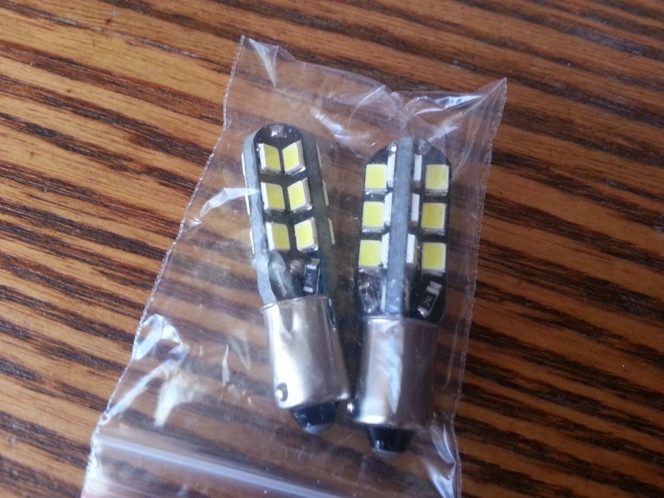 Светодиодные габариты — ИЖ 2126, 1,6 л, 2002 года | тюнинг | DRIVE2