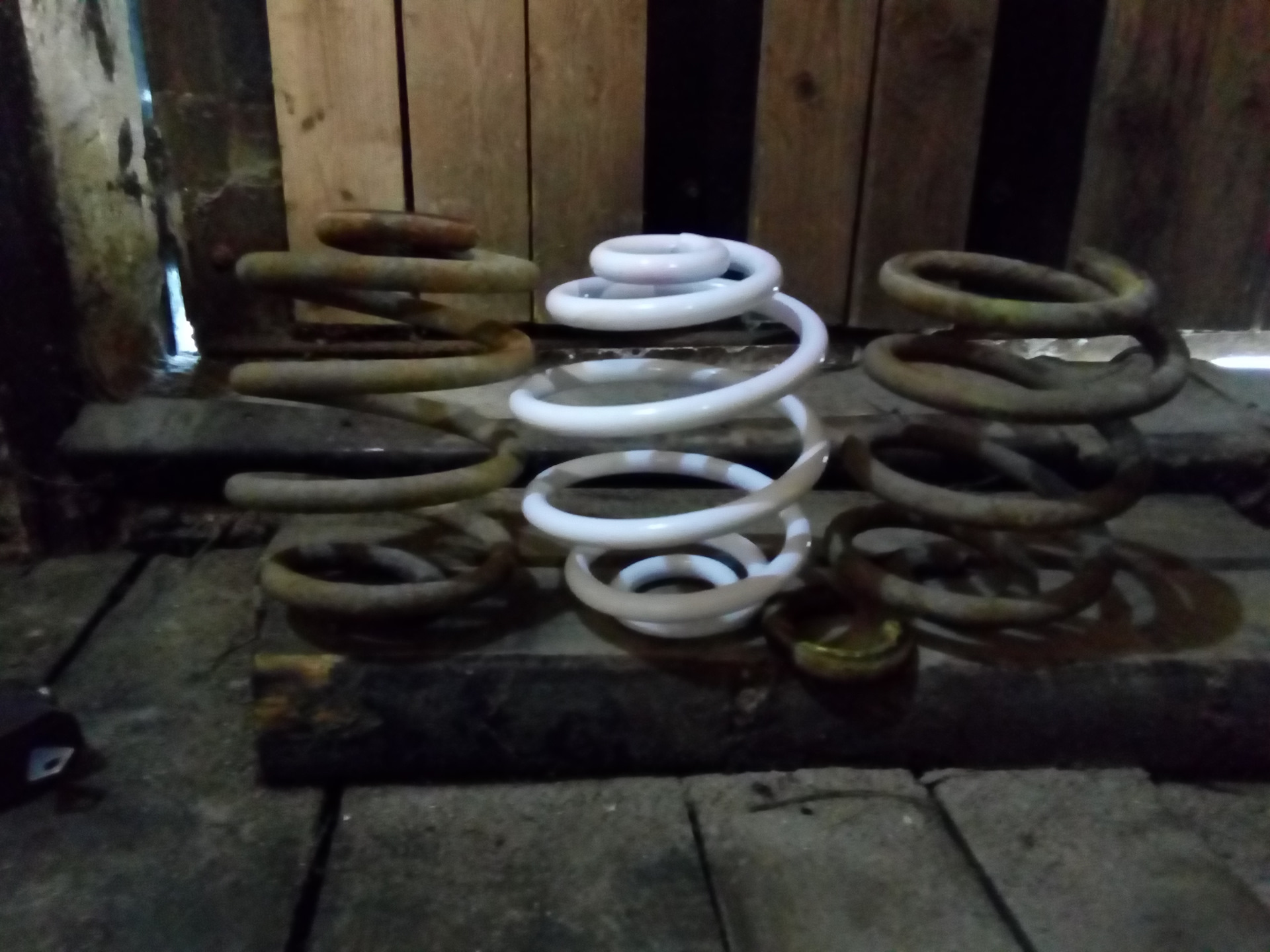 Гидрокомпенсаторы)) Замена пружин — BMW 3 series Coupe (E30), 2,5 л ...