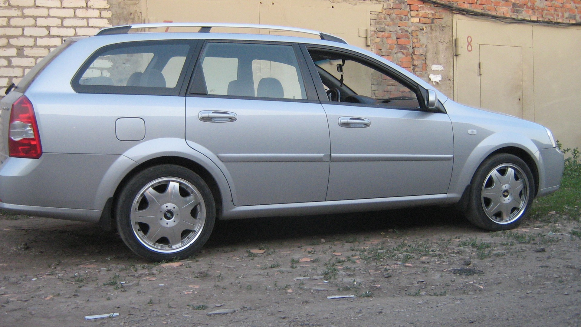 Lacetti SW Cross