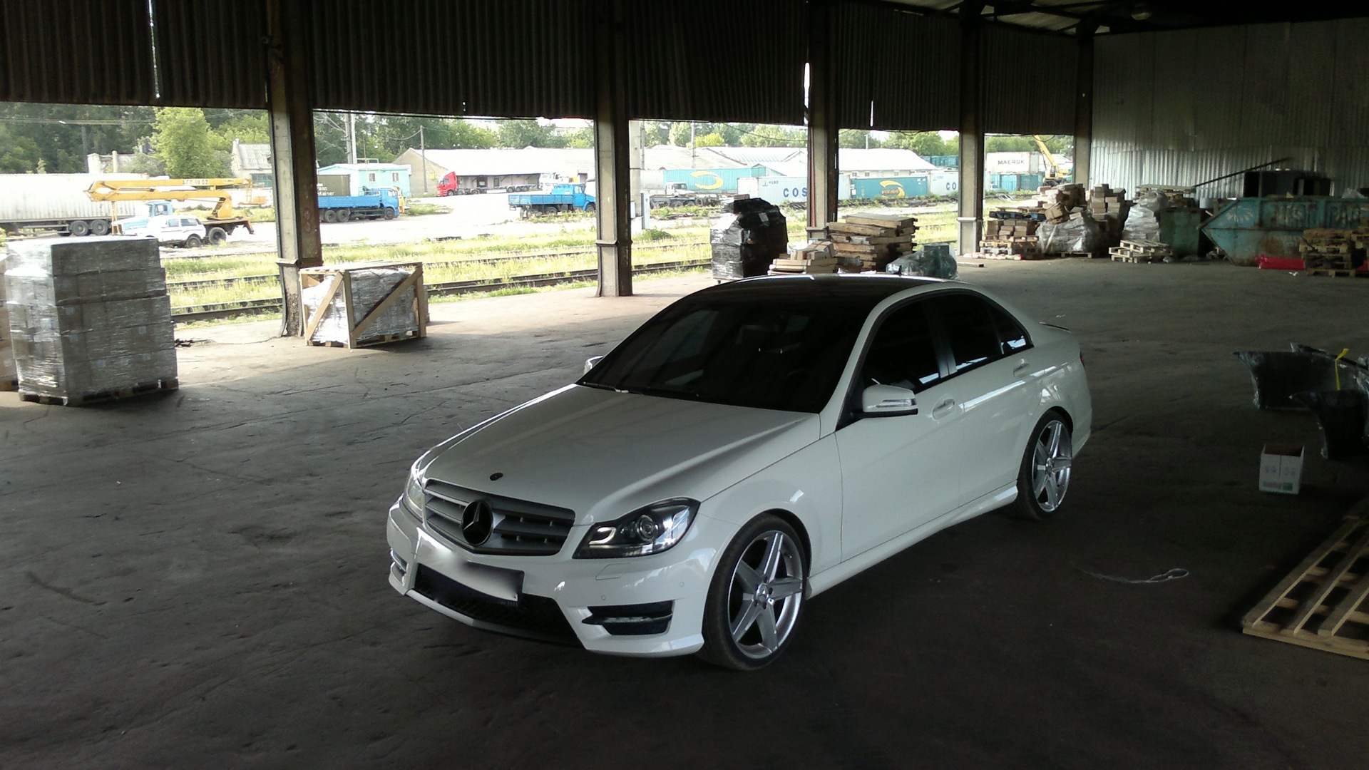 Mercedes-Benz C-class (W204) 1.8 бензиновый 2011 | на DRIVE2