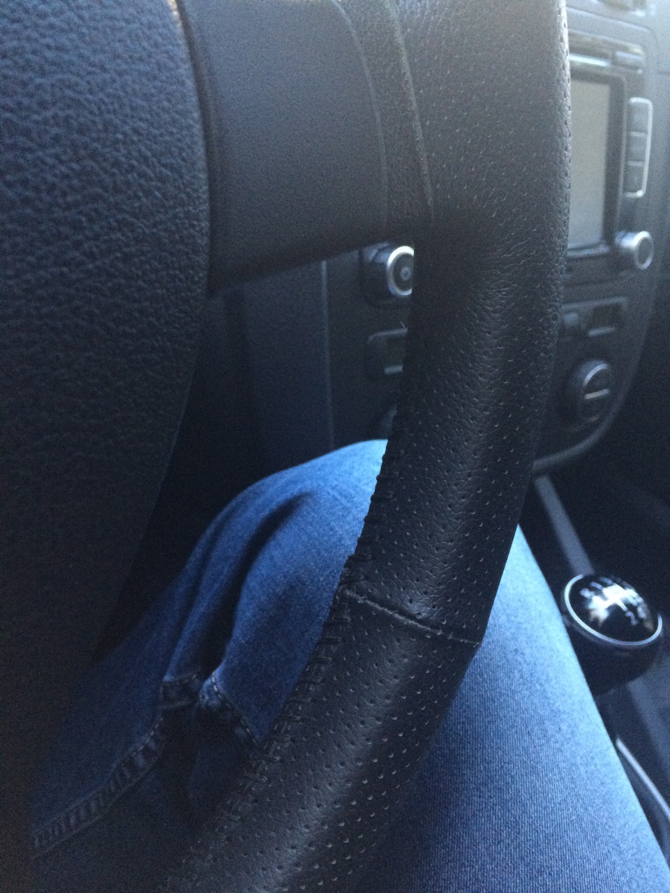 Перетянул руль кожей — Volkswagen Jetta V, 1,6 л, 2008 года | стайлинг ...