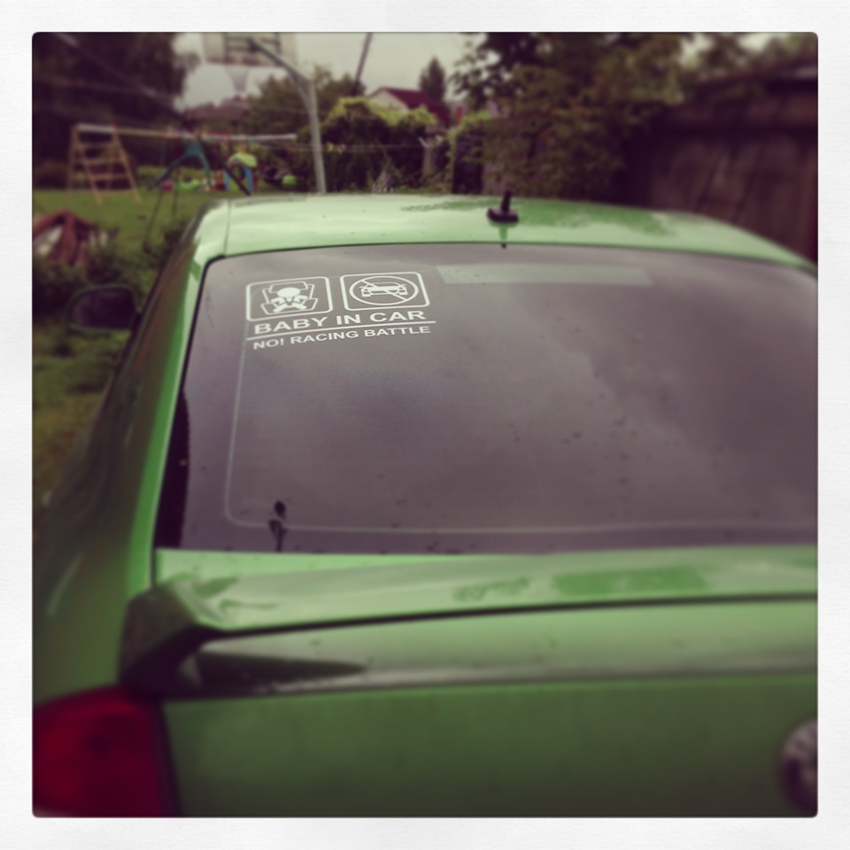 Наклейка на заднее стекло — Skoda Octavia RS A5 Mk2, 2 л, 2012 года ...