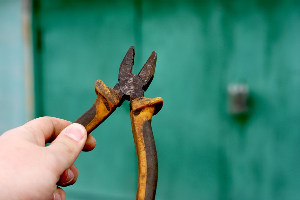 Задний дворник на "Хитром псе" — Nissan X-Trail I (t30), 2 л, 2004 года ...