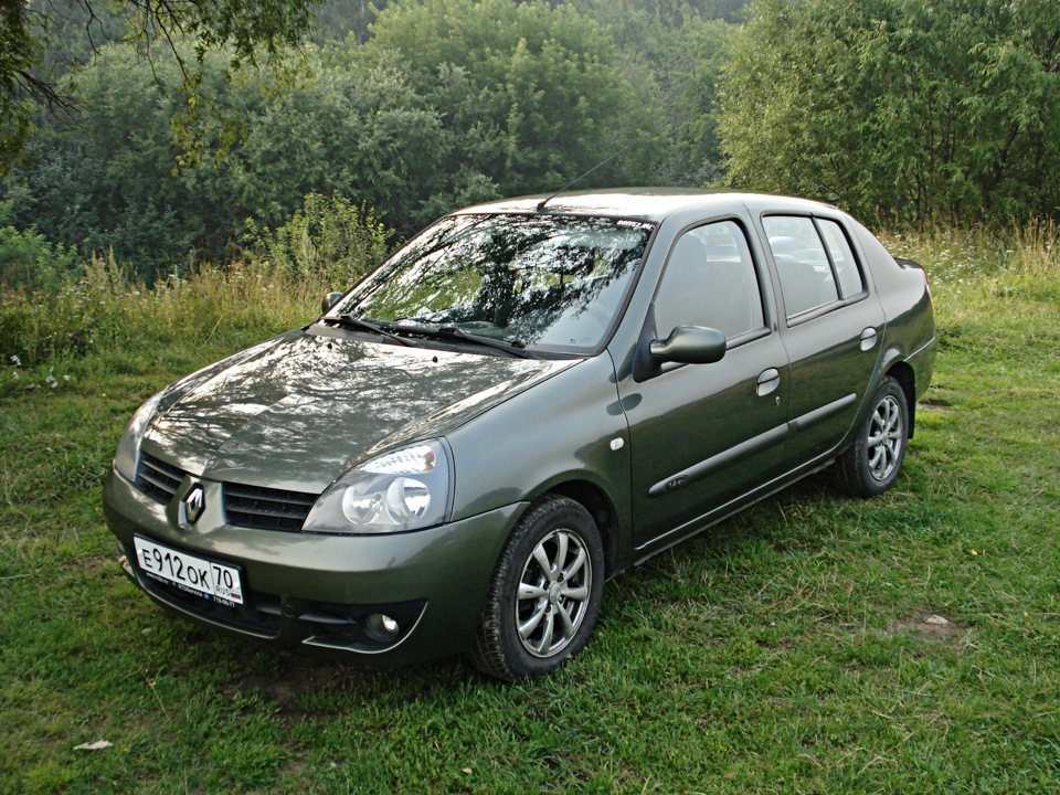 Symbol 2007. Рено Симбол 2007. Рено Симбол 1.4 2007. Renault symbol 1 2007. Рено Симбол 2007 года.