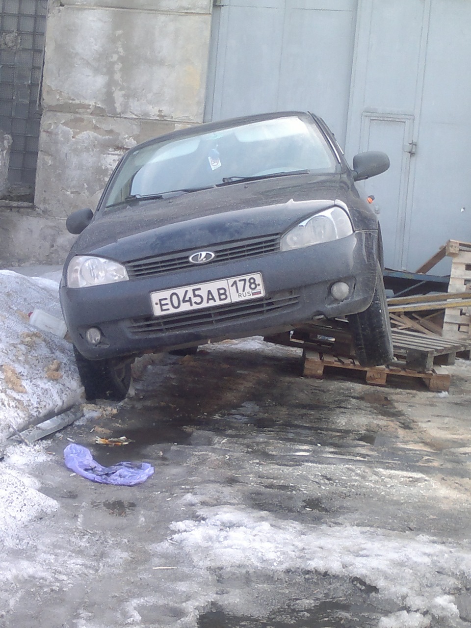 если нет у вас домкрата — Lada Калина седан, 1,4 л, 2008 года | своими ...